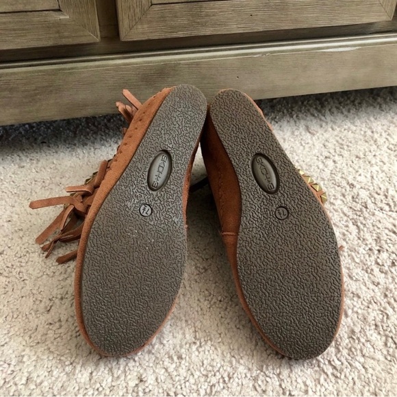 SKECHERS Fringe Suede Booties in Brown | Size: 7.5 - Picture 5 of 5